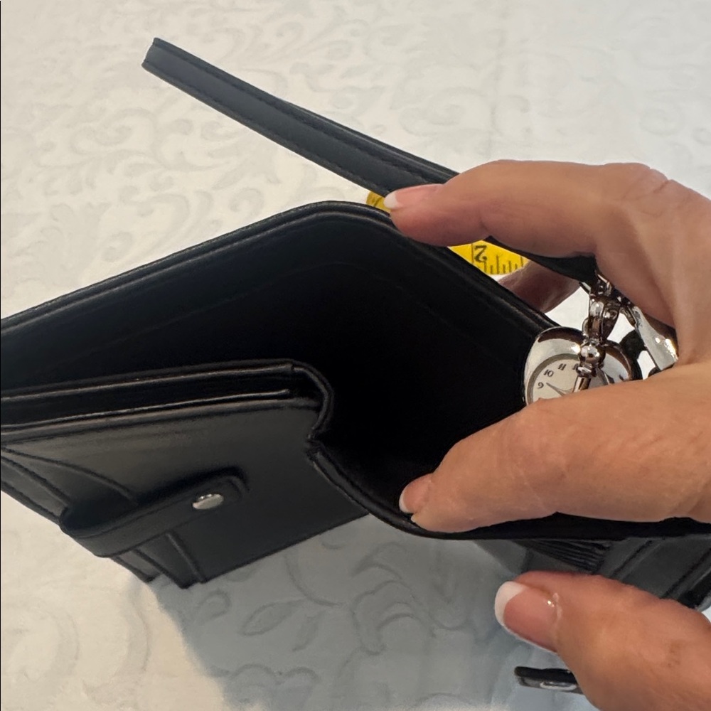 Steve Madden Black Wristlet Wallet - Picture 6 of 12